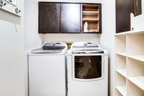 Maison (3 Bedrooms) | Intérieur