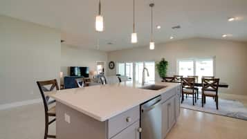 Nhà (3 Bedrooms) | Nội thất