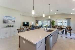 House (3 Bedrooms) | Interior - Golf & Swim in The Villages! Modern Home w/ Lanai (Wildwood)