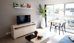 TV, offices
