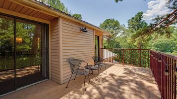 Rumah (2 Bedrooms) | Interior