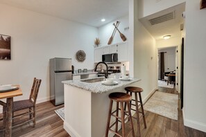 Casa (2 Bedrooms) | Interior