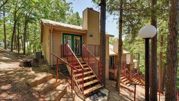 House (2 Bedrooms) | Bahagian dalam