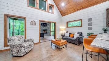 House (1 Bedroom) | Interior