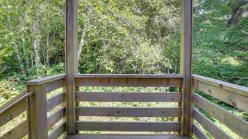 Apartment (0 Bedroom) | Bahagian dalam