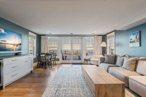 TV, fireplace, offices