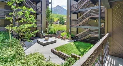 The Love Shack - A Couple's Colorado Retreat!