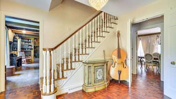 Rumah (4 Bedrooms) | Interior