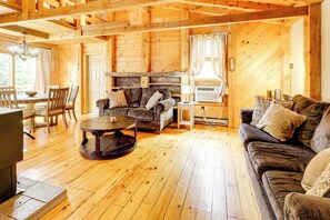 單棟房屋 (2 Bedrooms) | 內部