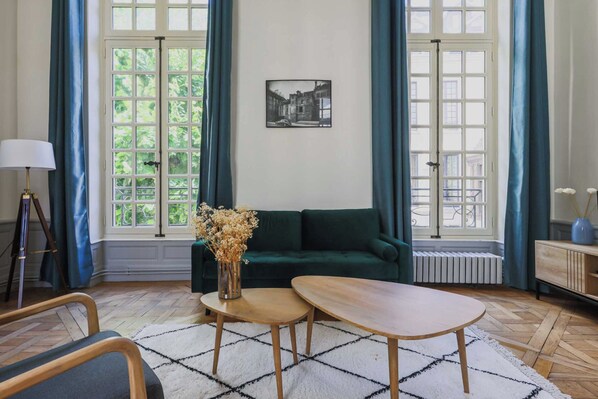 Apartment | Living area