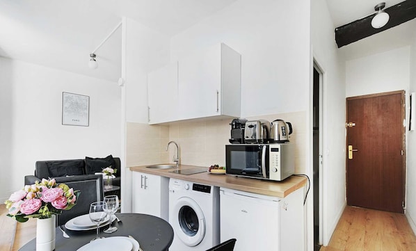 Interior - Le Marais - Rue de Bretagne (Paris)