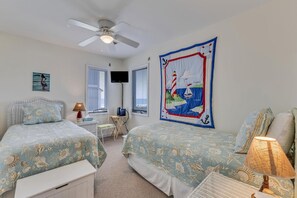 3 bedrooms, WiFi, bed sheets