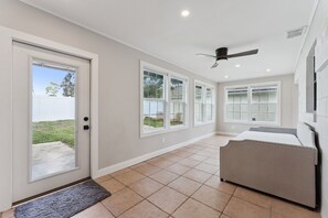 2 bedrooms, iron/ironing board, WiFi, bed sheets