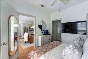 1 makuuhuone, silitysrauta/-lauta, Wi-Fi, vuodevaatteet