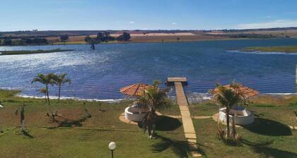  Lagoon Refuge: Leisure and Comfort for Large Groups and your family!