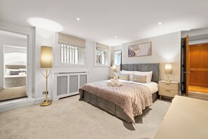 3 bedrooms, iron/ironing board, WiFi, bed sheets - Harrod's Mansion (London)
