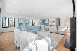 Smart TV, fireplace, books - NEW Rental!!! Azura - Private Pool Beach Home - Sleeps 20 (Perdido Key)
