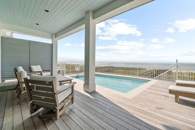 NEW Rental!!! Azura - Private Pool Beach Home - Sleeps 24