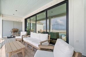 Smart TV, fireplace, books - NEW Rental!!! Azura - Private Pool Beach Home - Sleeps 20 (Perdido Key)