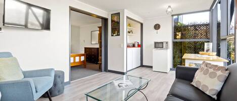 スマートテレビ、暖炉