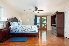 5 bedrooms, free WiFi, bed sheets