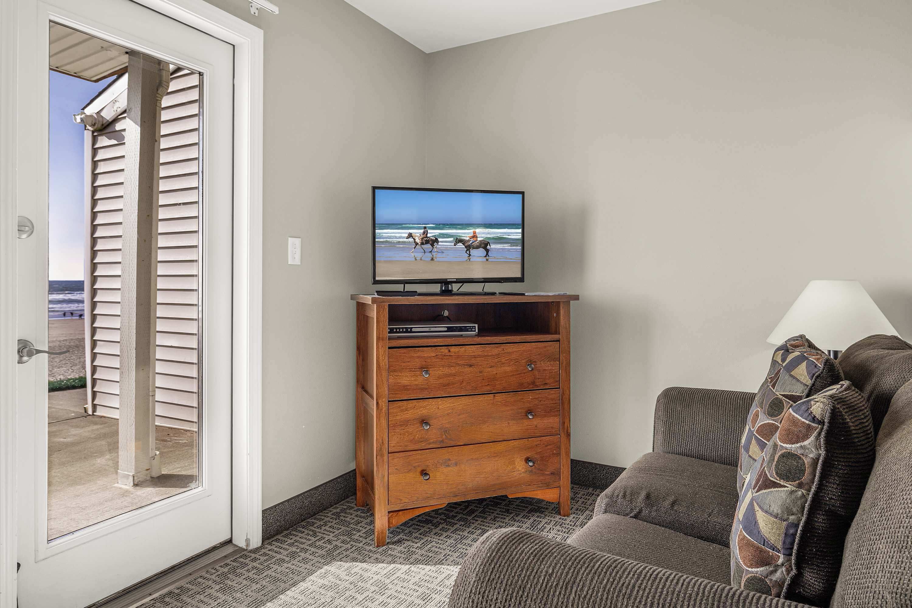 TV, DVD player, offices