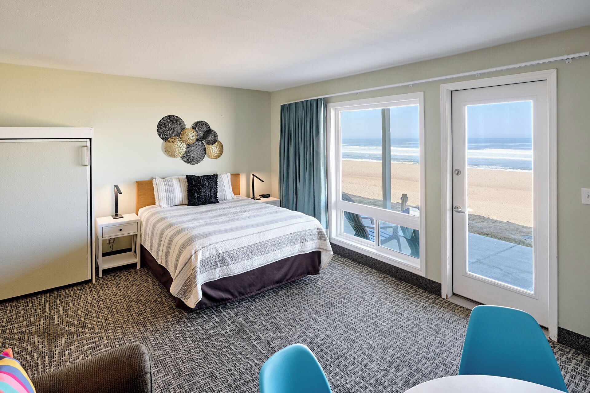 1 slaapkamer, een strijkplank/strijkijzer, wifi, beddengoed