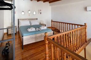 2 bedrooms - Ariadne de Potie Maisonette (Chania)