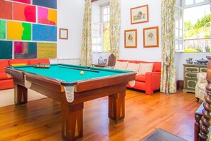 Apartment | 5 bilik tidur, Internet