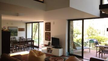 House | 3 bedrooms, Internet