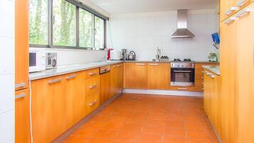 Nhà | 3 phòng ngủ, truy cập Internet tốc độ cao