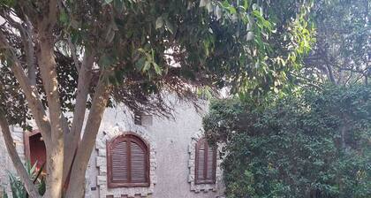 Stylish Stay in Maadi, Heart of Cairo