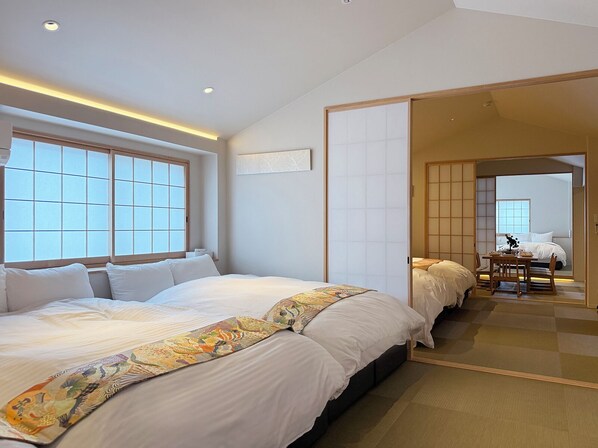 Luxury Apartment | Iron/ironing board, free WiFi