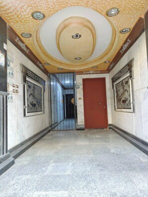 Departamento, 2 habitaciones, para fumadores | Entrada de la propiedad