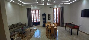 Spielezimmer