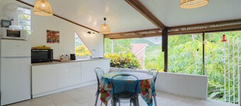 Le Cocon des Antilles apartment CANNELLE with shared pool