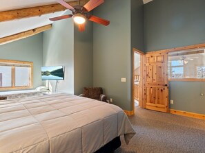 4 bedrooms, free WiFi, bed sheets