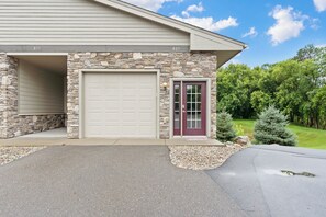 Exterior detail - Crosslake Condo #823 Year-round fun for all Ages (Crosslake)