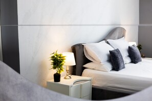 3 chambres, fer et planche à repasser, Wi-Fi gratuit, draps fournis