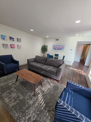 Smart TV - Regan 207: Modern Living Redefined (Dallas)