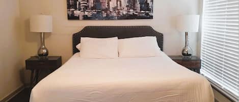 2 bedrooms, iron/ironing board, free WiFi, bed sheets