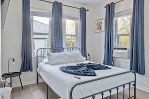 Apartamento (2 Bedrooms) | 2 quartos, ferros/tábuas de passar roupa, roupa de cama
