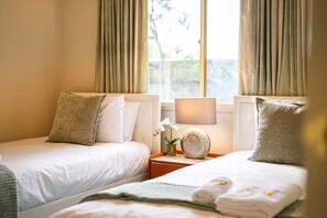 4 bedrooms, iron/ironing board, travel cot, WiFi