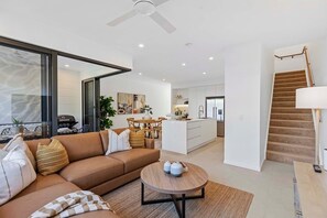 Living area - Albany Creek Retreat - 4BR Brand New Family Haven (Albany Creek)