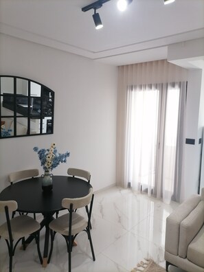 Dining - Appartement Doux séjour (Tunis)