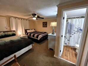 2 bedrooms, free WiFi, bed sheets