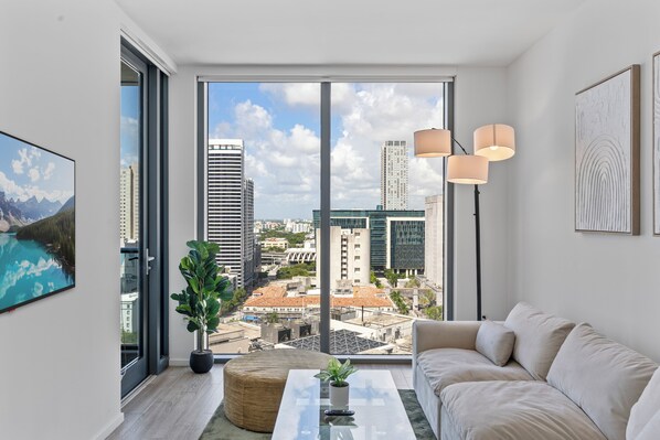 TV - Luxury Downtown Miami Condo 2BR (Miami)