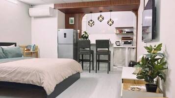1 habitación, internet y ropa de cama