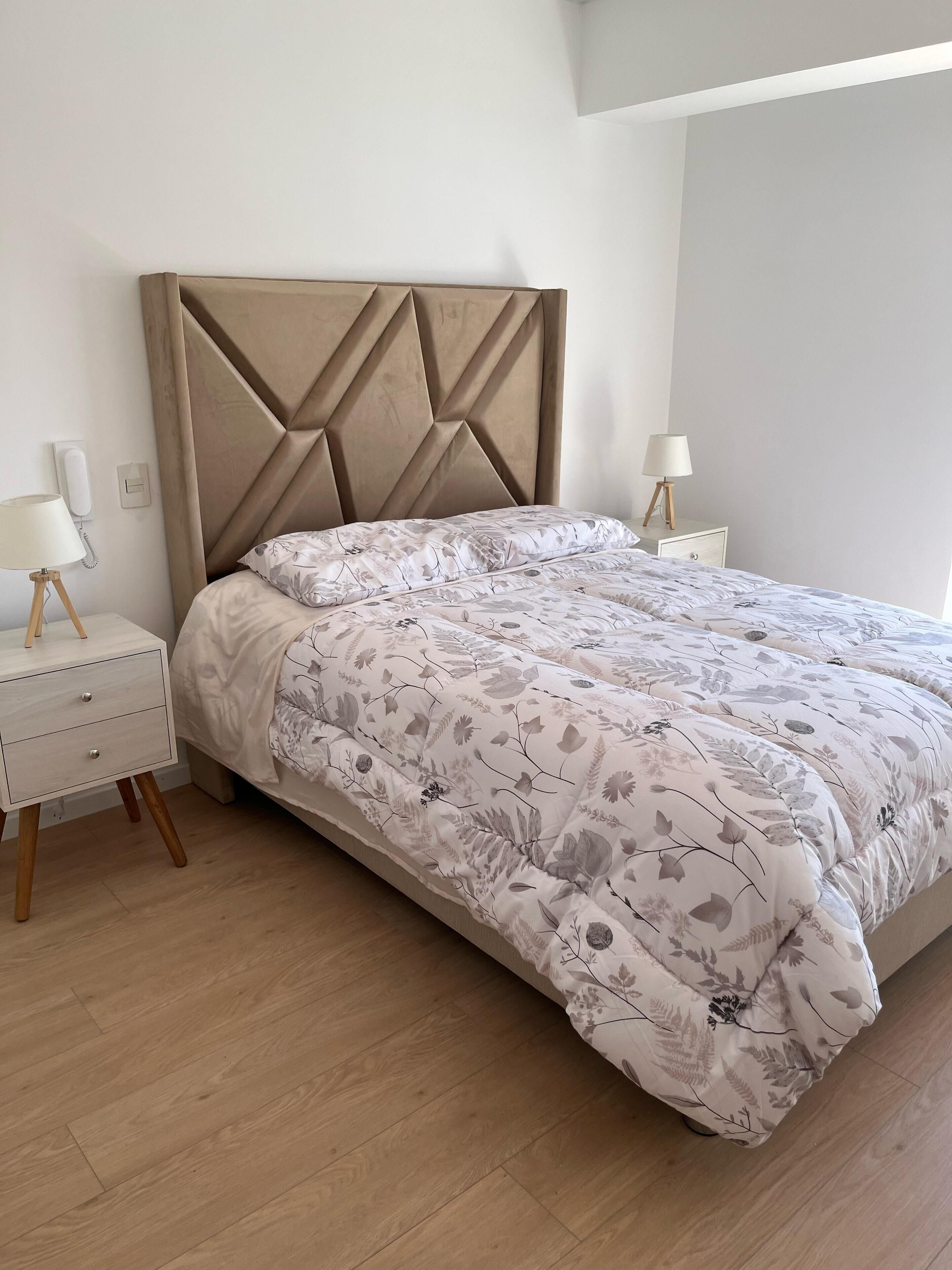 2 bedrooms, iron/ironing board, free WiFi, wheelchair access