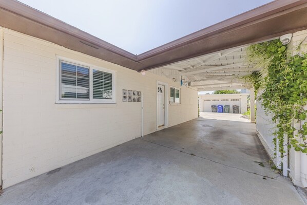 Property grounds - Beautiful Arcadia 3B&2B Home With New Bathroom (Arcadia)